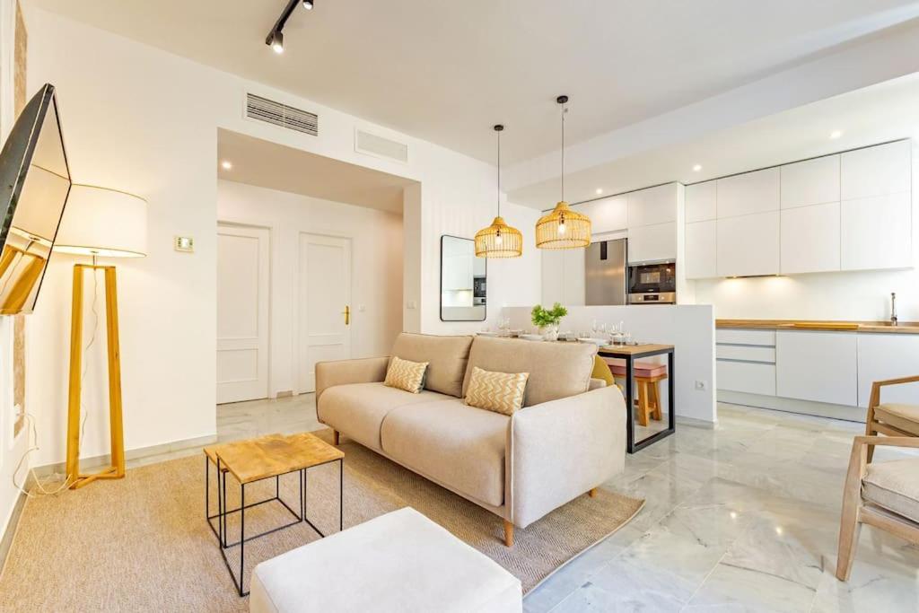Conde Ibarra Deluxe By Valcambre Apartment Севиля Екстериор снимка